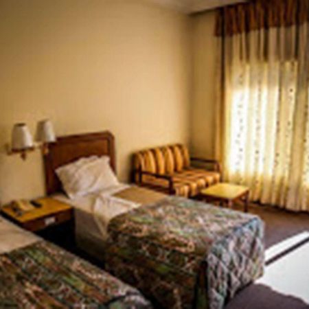 Hotel Lumbini Garden New Crystal Екстериор снимка